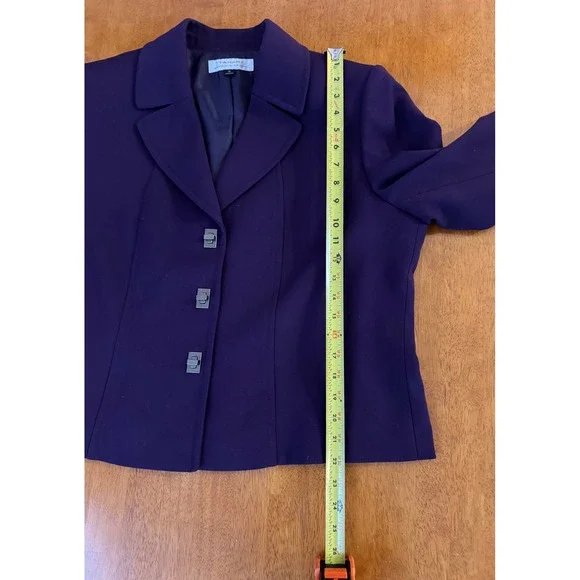 Tahari Arthur S Levine Women's Purple Blazer Jacket 3 Button Cuffed Sleeve Sz 16 - Picture 8 of 9